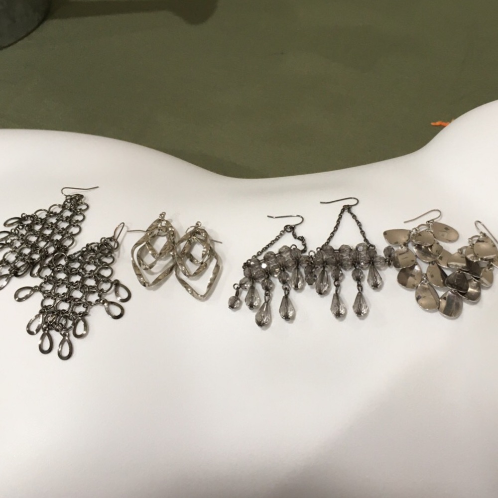 Clearance! ⚠️ Four Pair Dangly Earring Bundle